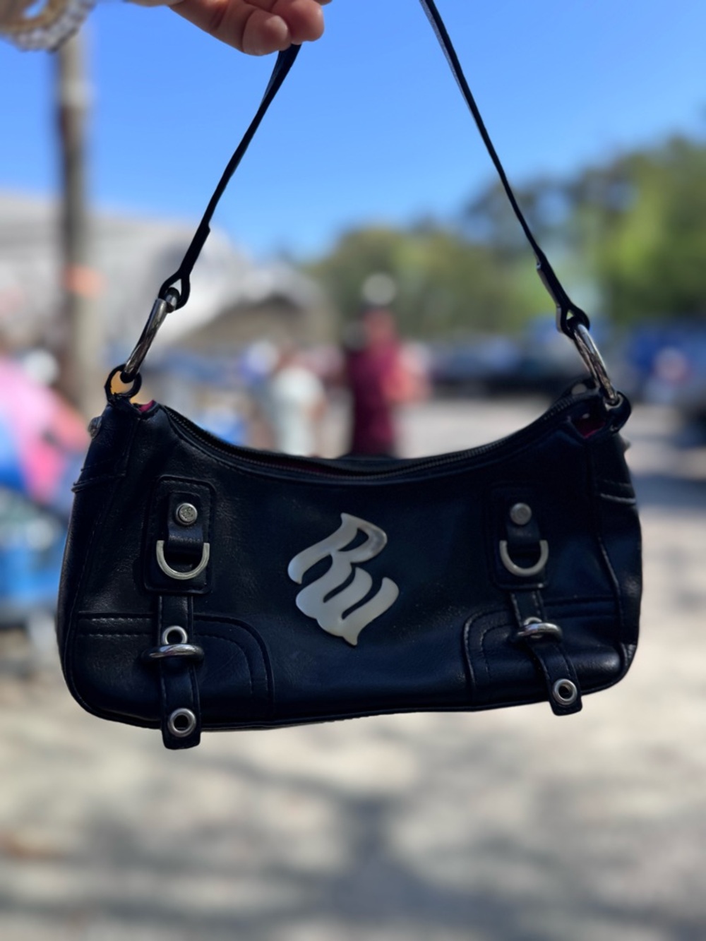 Y2K Roca Wear Black Women’s Shoulder Bag with Silver Accent